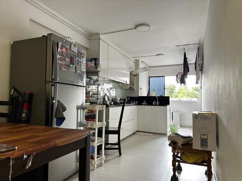 231 Bukit Batok East Avenue 5, 231 Bukit Batok East Avenue 5, Dairy Farm / Bukit Panjang / Choa Chu Kang, 3 Bedrooms, 1,066 sqft, HDB Flat For Rent, by Sam Chan, 25363474 - PropertyGuru.com.sg