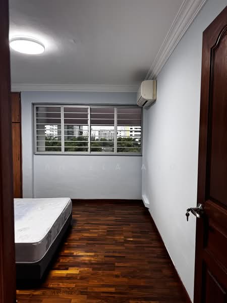 776 Yishun Avenue 2, 776 Yishun Avenue 2, 3 Bedrooms, 1,302 sqft, HDB Flat For Rent, by Angela Ang, 25363675 - PropertyGuru.com.sg