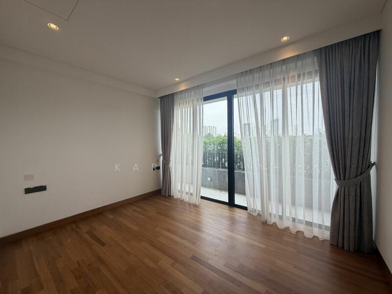 ❤️A Luxurious Detached with Huge Master Bedroom Overlooking Greeneries @Mt Rosie Road ❤️ 8897 I732 Detached House For Sale at S$ 25,888,888 | PropertyGuru Singapore