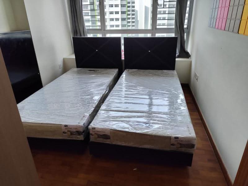 515D Tampines Central 7, 515D Tampines Central 7, Pasir Ris / Tampines, 3 Bedrooms, 1,291 sqft, HDB Flat For Rent, by Roger Lim S.P, 25364485 - Bedroom - PropertyGuru.com.sg