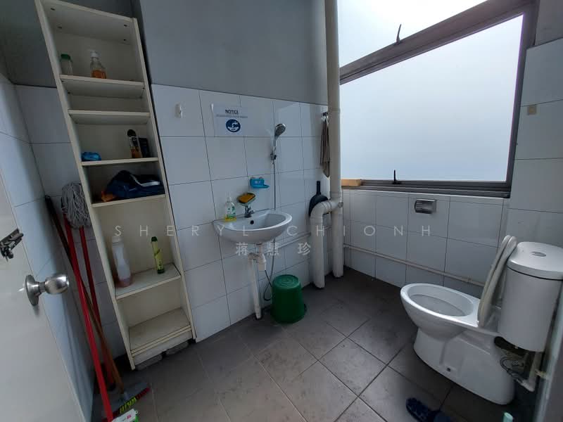 West Connect Building, 10 Buroh Street, 1,733 sqft, Factory / Workshop (B2) For Rent, by Sheryl Chionh 蒋慧珍, 25364868 - West Connect (Interior of Unit) - CommercialGuru.com.sg