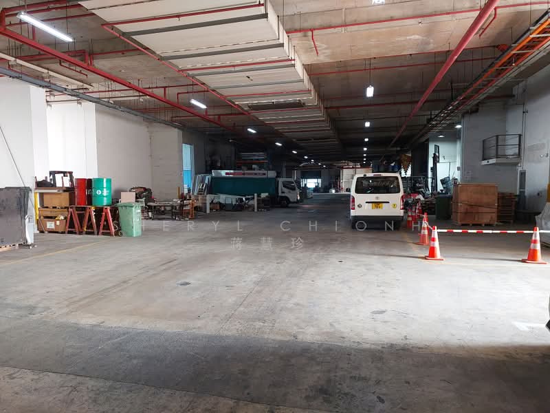 West Connect Building, 10 Buroh Street, 1,733 sqft, Factory / Workshop (B2) For Rent, by Sheryl Chionh 蒋慧珍, 25364868 - West Connect (Wide Ramp) - CommercialGuru.com.sg