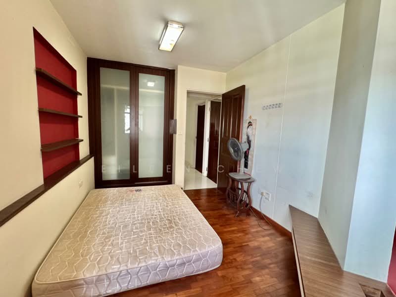 395 Bukit Batok West Avenue 5, 395 Bukit Batok West Avenue 5, Room Rental, 990 sqft, HDB Flat For Rent, by Eileen Chew, 25364998 - PropertyGuru.com.sg
