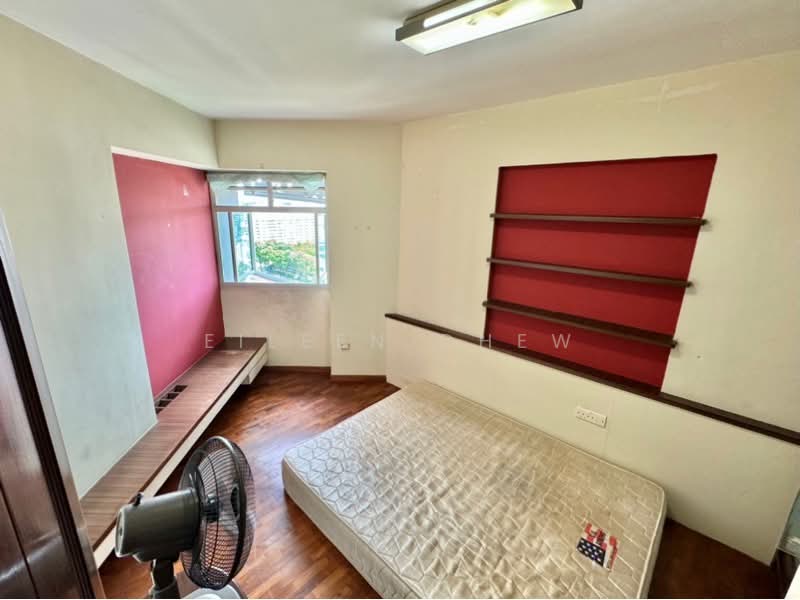 395 Bukit Batok West Avenue 5, 395 Bukit Batok West Avenue 5, Room Rental, 990 sqft, HDB Flat For Rent, by Eileen Chew, 25364998 - PropertyGuru.com.sg