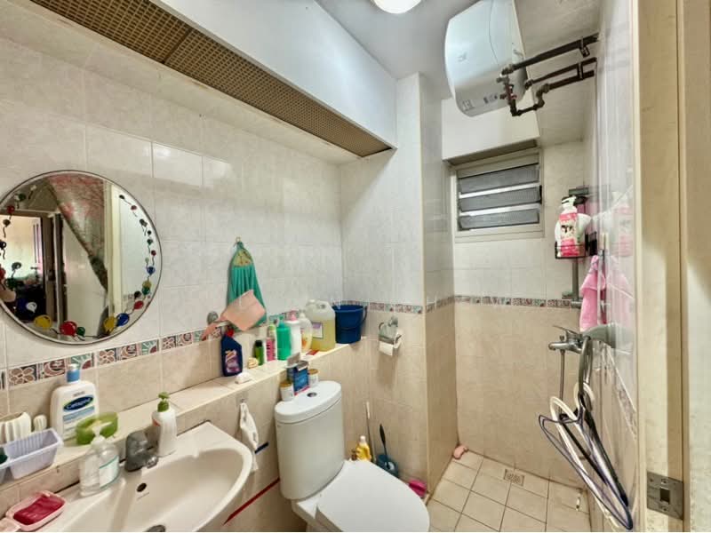 395 Bukit Batok West Avenue 5, 395 Bukit Batok West Avenue 5, Room Rental, 990 sqft, HDB Flat For Rent, by Eileen Chew, 25364998 - PropertyGuru.com.sg