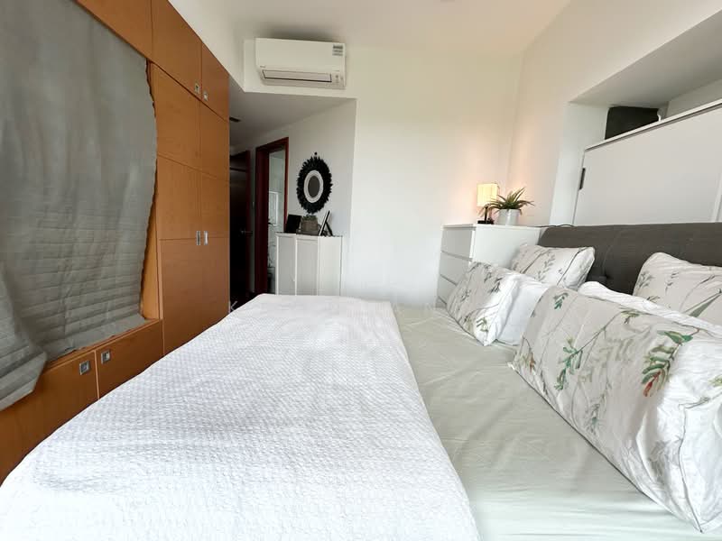 Cote D'Azur, 60 Marine Parade Road, 2 Bedrooms, 1,109 sqft, Condominium For Rent, by Keon Ang, 25366233 - PropertyGuru.com.sg