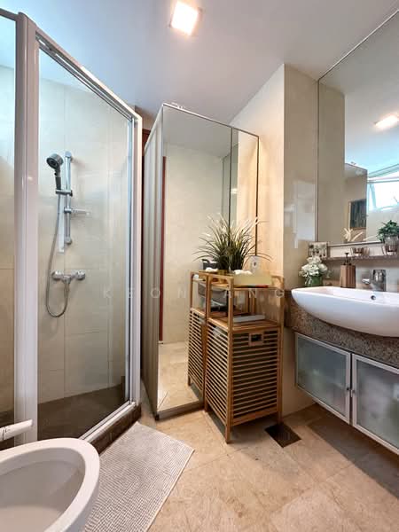 Cote D'Azur, 60 Marine Parade Road, 2 Bedrooms, 1,109 sqft, Condominium For Rent, by Keon Ang, 25366233 - PropertyGuru.com.sg
