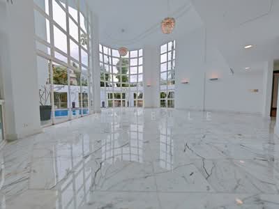 For Rent - Holland Rd and Sixth Avenue