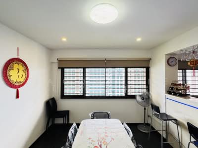 For Sale - 717 Jurong West Street 71