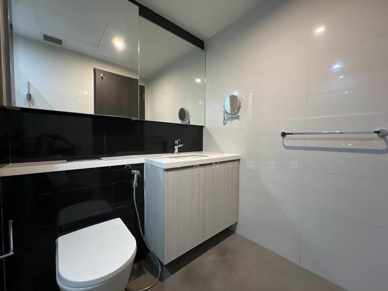 Gem Residences Condominium For Sale at S$ 900,000 | PropertyGuru Singapore