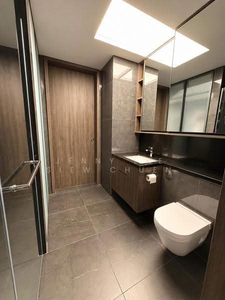 The M, 38 Middle Road, Beach Road / Bugis / Rochor, 1 Bedroom, 527 sqft, Condominium For Rent, by Jenny Lee Siew Chuen, 25367343 - Bathroom - PropertyGuru.com.sg