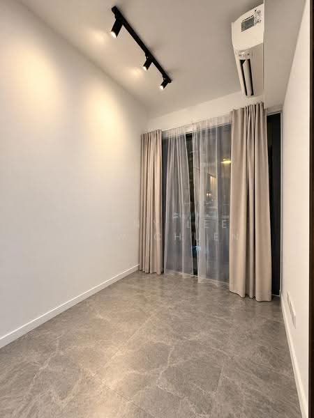 The M, 38 Middle Road, Beach Road / Bugis / Rochor, 1 Bedroom, 527 sqft, Condominium For Rent, by Jenny Lee Siew Chuen, 25367343 - Living room - PropertyGuru.com.sg