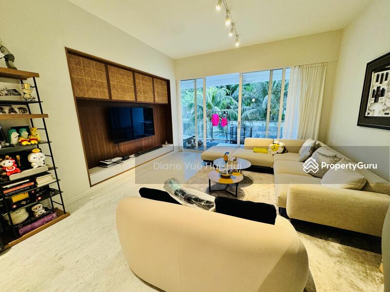 For Rent - The Orange Grove