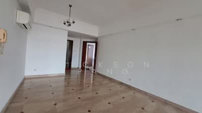 For Rent - Signature Park