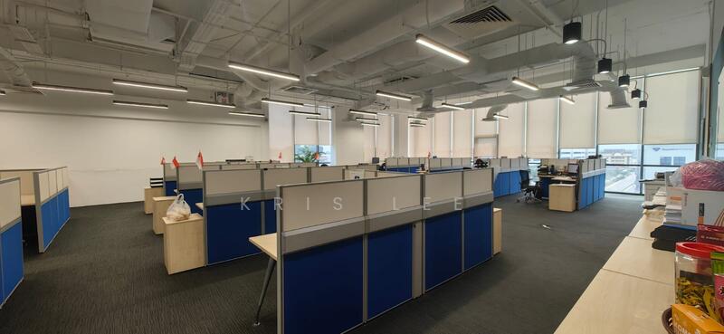 Loyang Ind Estate - FItted Unit for Lease, Loyang Ind Estate, Changi Airport / Changi Village, 7,212 sqft, Factory / Workshop (B2) For Rent, by Kris Lee, 25368037 - CommercialGuru.com.sg