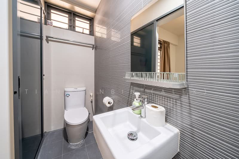 Seletar Hills Estate, Kasai Road, 4 Bedrooms, 2,400 sqft, Terraced House For Rent, by Tian Wenbin, 25369132 - Level 1 Ensuites - PropertyGuru.com.sg