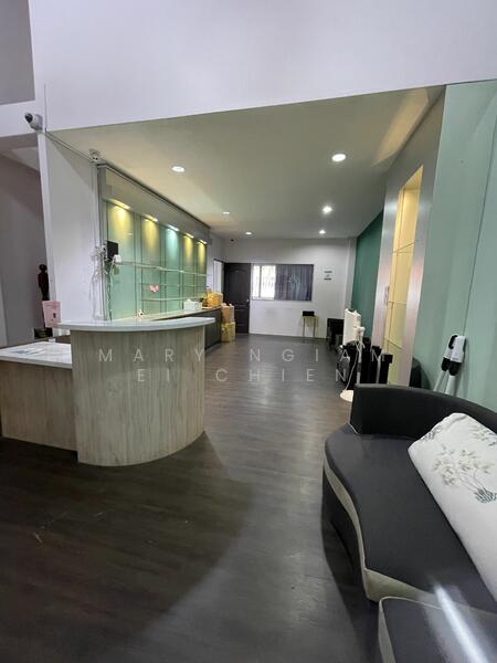 East Coast Road, East Coast Road Shophouse Retail/ Office, 1,600 sqft, Shop / Shophouse For Rent, by Mary Ngiam Ei Chien, 25370666 - CommercialGuru.com.sg