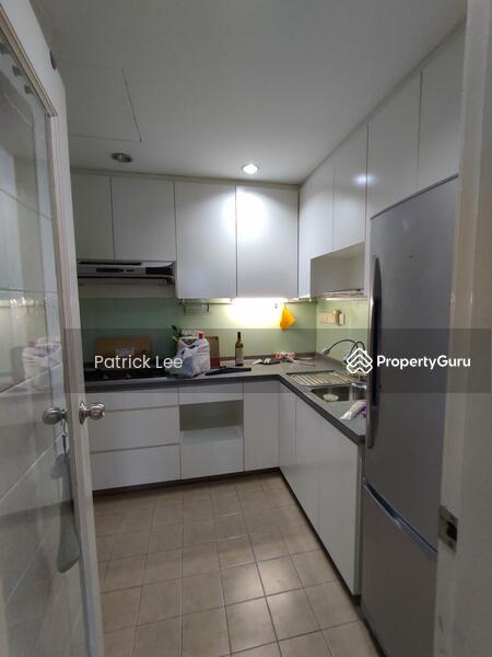 For Rent - La Crystal