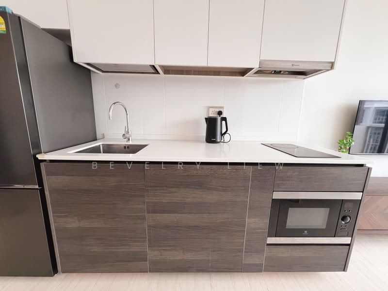 Sims Urban Oasis, 2 Sims Drive, 1 Bedroom, 441 sqft, Condominium For Rent, by Bevelry Liew, 25371120 - PropertyGuru.com.sg