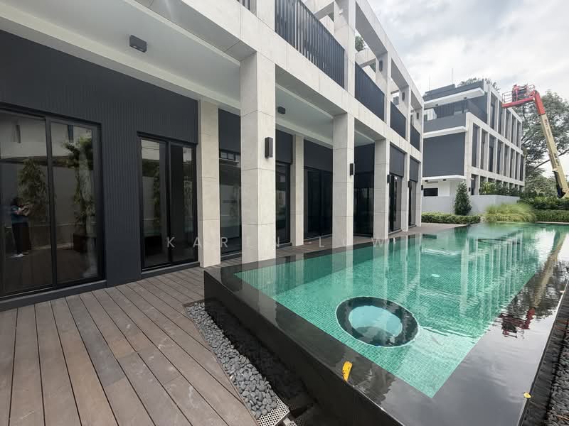❤️A Luxurious Detached with Huge Master Bedroom Overlooking Greeneries @Mt Rosie Road ❤️8897 l732 Detached House For Sale at S$ 25,888,888 | PropertyGuru Singapore