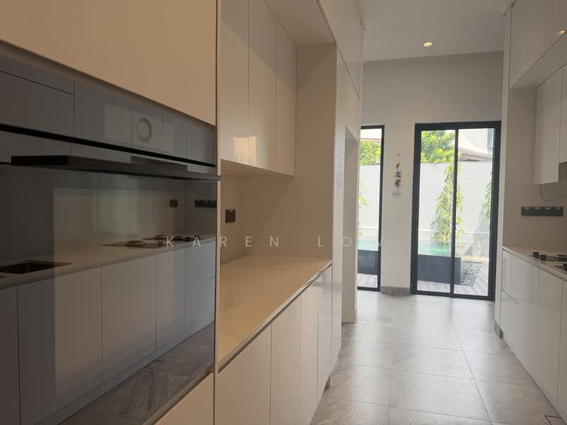 ❤️A Luxurious Detached with Huge Master Bedroom Overlooking Greeneries @Mt Rosie Road ❤️8897 l732 Detached House For Sale at S$ 25,888,888 | PropertyGuru Singapore