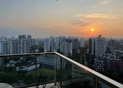 For Rent - Leonie Suites