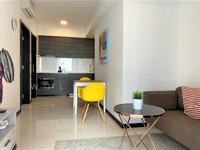 For Rent - Sims Urban Oasis