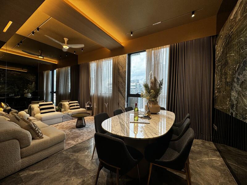 Midtown Bay, 120 Beach Road, Beach Road / Bugis / Rochor, 2 Bedrooms, 754 sqft, Condominium For Sale, by Lily Tang, 25371604 - PropertyGuru.com.sg