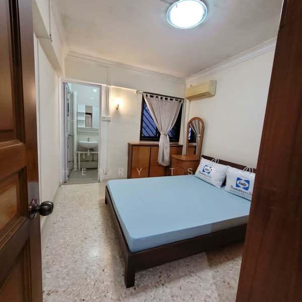 443 Ang Mo Kio Avenue 10, 443 Ang Mo Kio Avenue 10, 2 Bedrooms, 721 sqft, HDB Flat For Rent, by Henry Tsao, 25371770 - PropertyGuru.com.sg