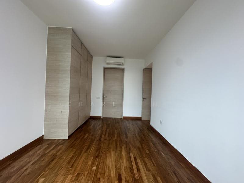 Sennett Residence, 37 Pheng Geck Avenue, Macpherson / Potong Pasir, 2 Bedrooms, 851 sqft, Condominium For Rent, by Charlee Ng, 25372011 - PropertyGuru.com.sg