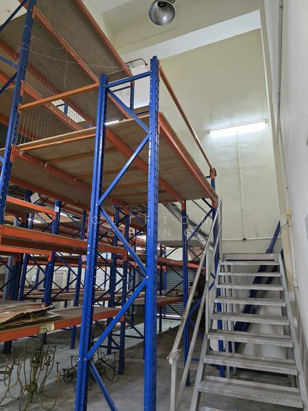 Henderson Industrial Park, 209 Henderson Road, 5,466 sqft, Light Industrial (B1) For Rent, by Clifton Ching, 25372093 - CommercialGuru.com.sg