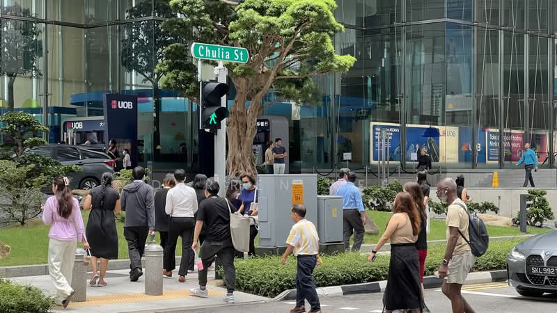 ⭐️Showroom / Retail⭐️ CBD Raffles Place, Raffles Place / CBD, 3,143 sqft, Food & Beverage For Rent, by Darren Wee, 25372127 - CommercialGuru.com.sg