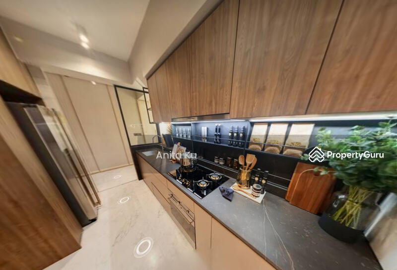 For Sale - Sceneca Residence