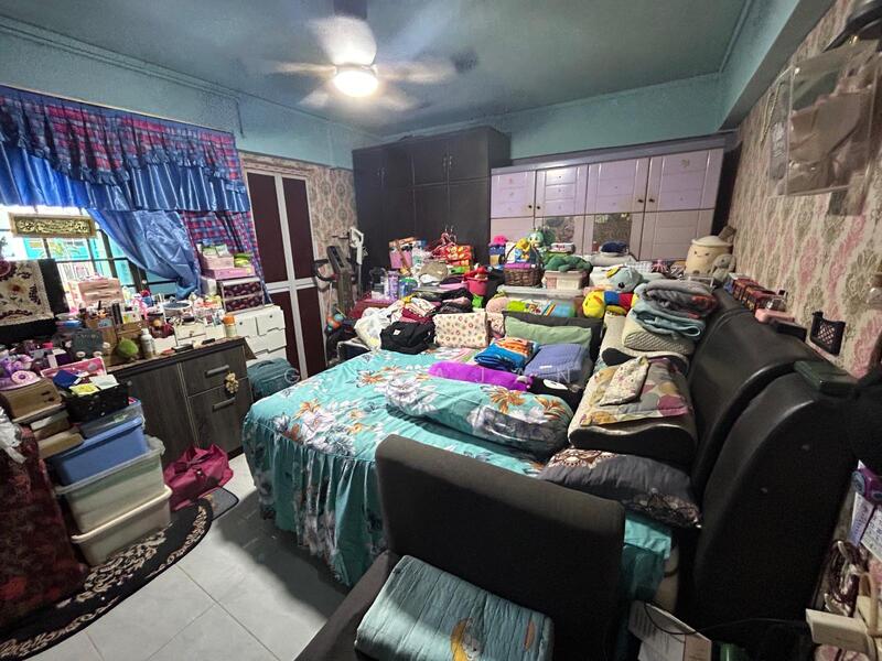 168 Woodlands Street 11 HDB Flat For Sale at S 650,000 PropertyGuru