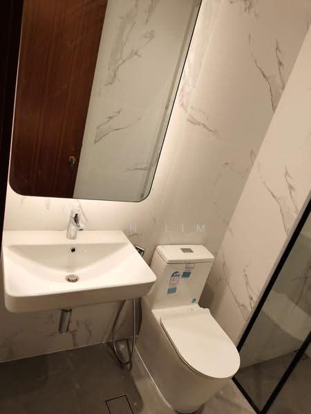 Duchess Crest, 50 Duchess Avenue, Tanglin / Holland / Bukit Timah, 2 Bedrooms, 1,087 sqft, Condominium For Rent, by Yin Lim, 25372560 - PropertyGuru.com.sg