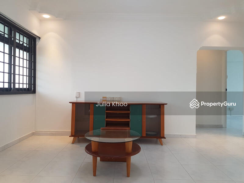 For Rent - 325 Sembawang Crescent