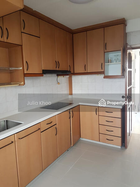 For Rent - 325 Sembawang Crescent