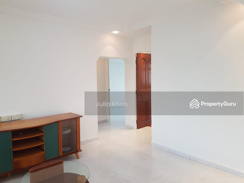 For Rent - 325 Sembawang Crescent