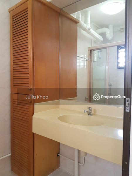 For Rent - 325 Sembawang Crescent