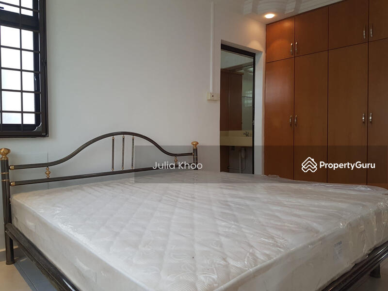 For Rent - 325 Sembawang Crescent