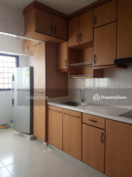 For Rent - 325 Sembawang Crescent