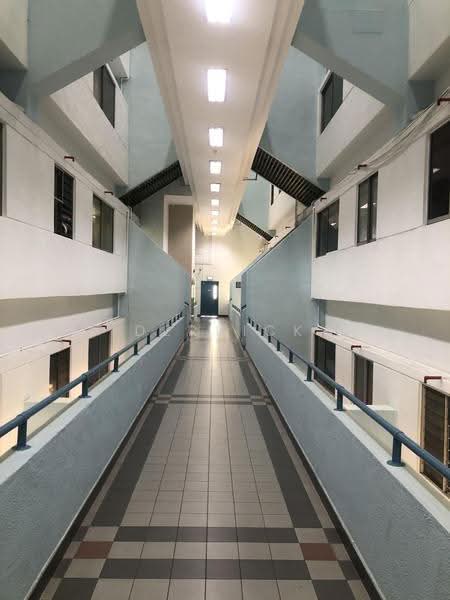 Textile Centre, 200 Jalan Sultan, Beach Road / Bugis / Rochor, 300 sqft, Office For Rent, by Derrick Wang, 25372913 - Corridor - CommercialGuru.com.sg