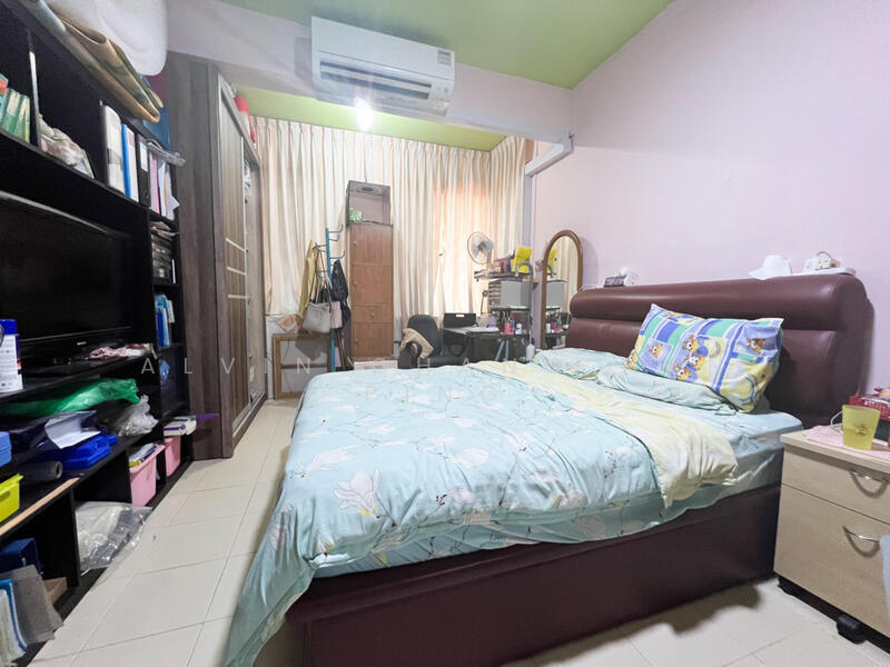 Huge Freehold Semi D in Choa Chu Kang Semi-Detached House For Sale at S$ 5,388,888 | PropertyGuru Singapore