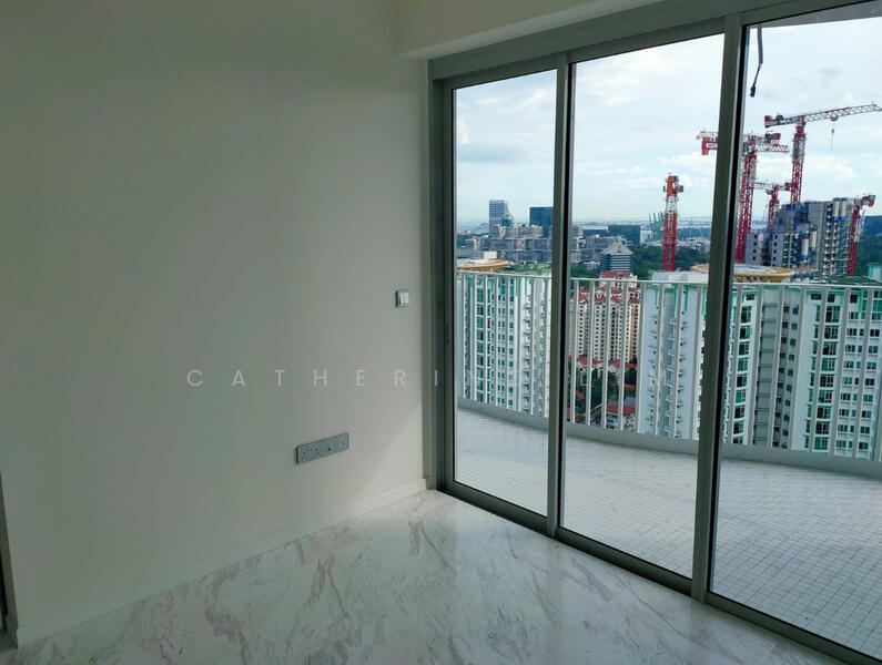 3 bed 1 bath near Queenstown Mrt Station, Dundee road, 3 Bedrooms, 936