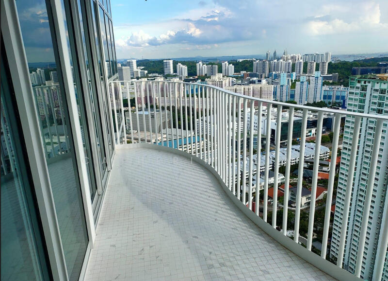 3 bed 1 bath near Queenstown Mrt Station, Dundee road, 3 Bedrooms, 936