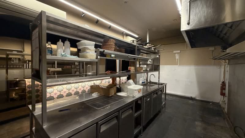 ✨ Craig Road Restaurant | No Takeover Fee, No GST, Craig Road | Duxton Hill | Duxton Road | Neil Road, 1,450 sqft, Food & Beverage For Rent, by Evon Tan 陈玉凤, 25373656 - CommercialGuru.com.sg