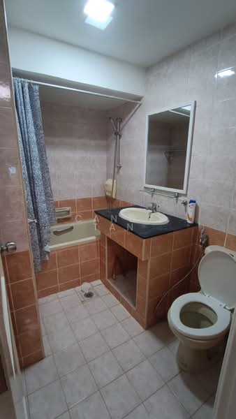 Sunflower Mansions, 17 Lorong 26 Geylang, Room Rental, 250 sqft, Condominium For Rent, by Candy Tan, 25373683 - PropertyGuru.com.sg