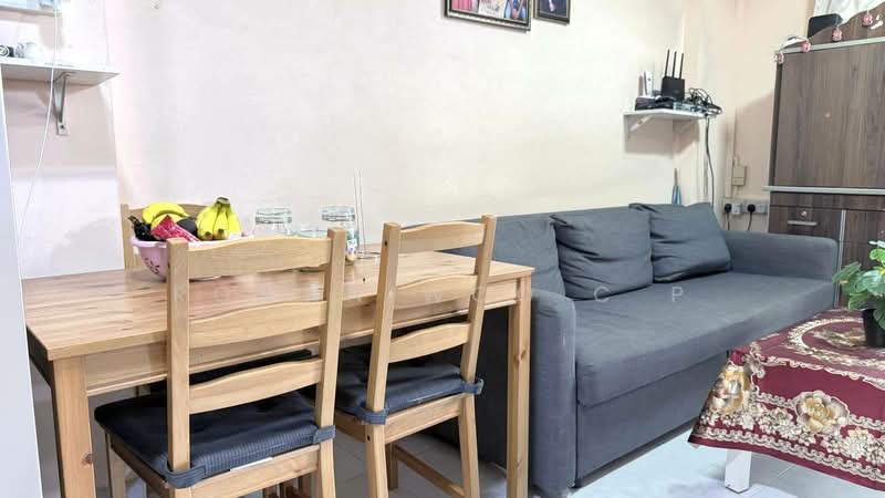 73 Lorong 4 Toa Payoh, 73 Lorong 4 Toa Payoh, 3 Bedrooms, 667 sqft, HDB Flat For Rent, by Roman Woo C P, 25373708 - PropertyGuru.com.sg