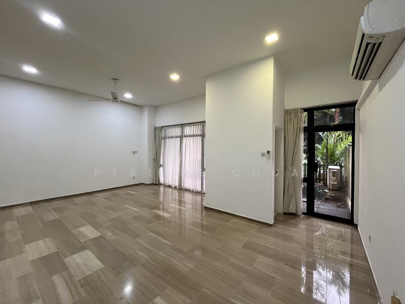 Point Loma, 30 Shelford Road, 3 Bedrooms, 3,057 sqft, Apartment For Rent, by Perline Chua, 25373712 - PropertyGuru.com.sg