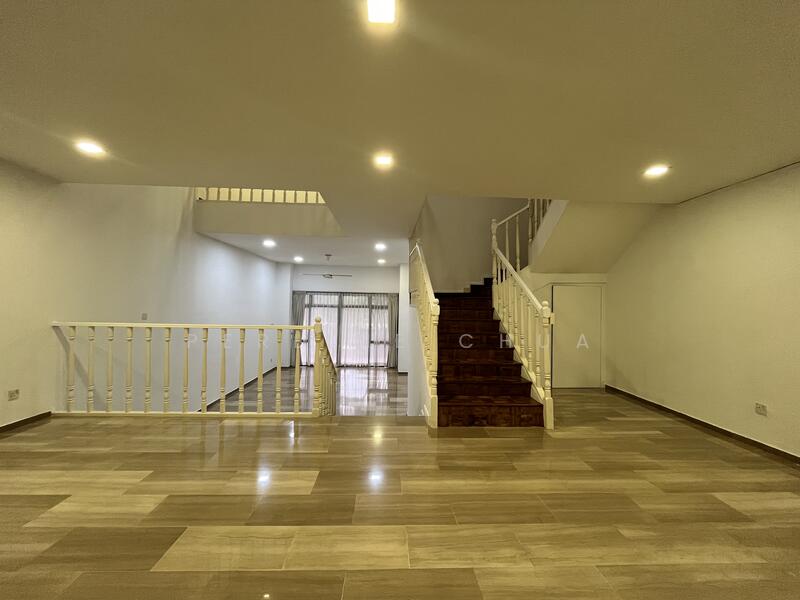 Point Loma, 30 Shelford Road, 3 Bedrooms, 3,057 sqft, Apartment For Rent, by Perline Chua, 25373712 - PropertyGuru.com.sg